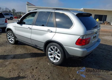 2004 BMW X5 4.4I z USA, uszkodzony, nr VIN 5UXFB535X4LV08522